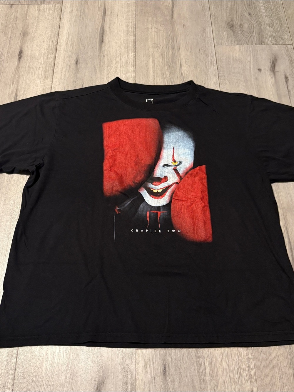 !it jeans Black Graphic Tee with Red & White Pennywise Print
